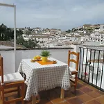 La Casita Gris *