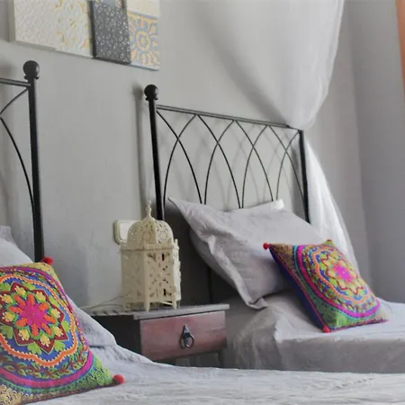 La Casita Gris *
